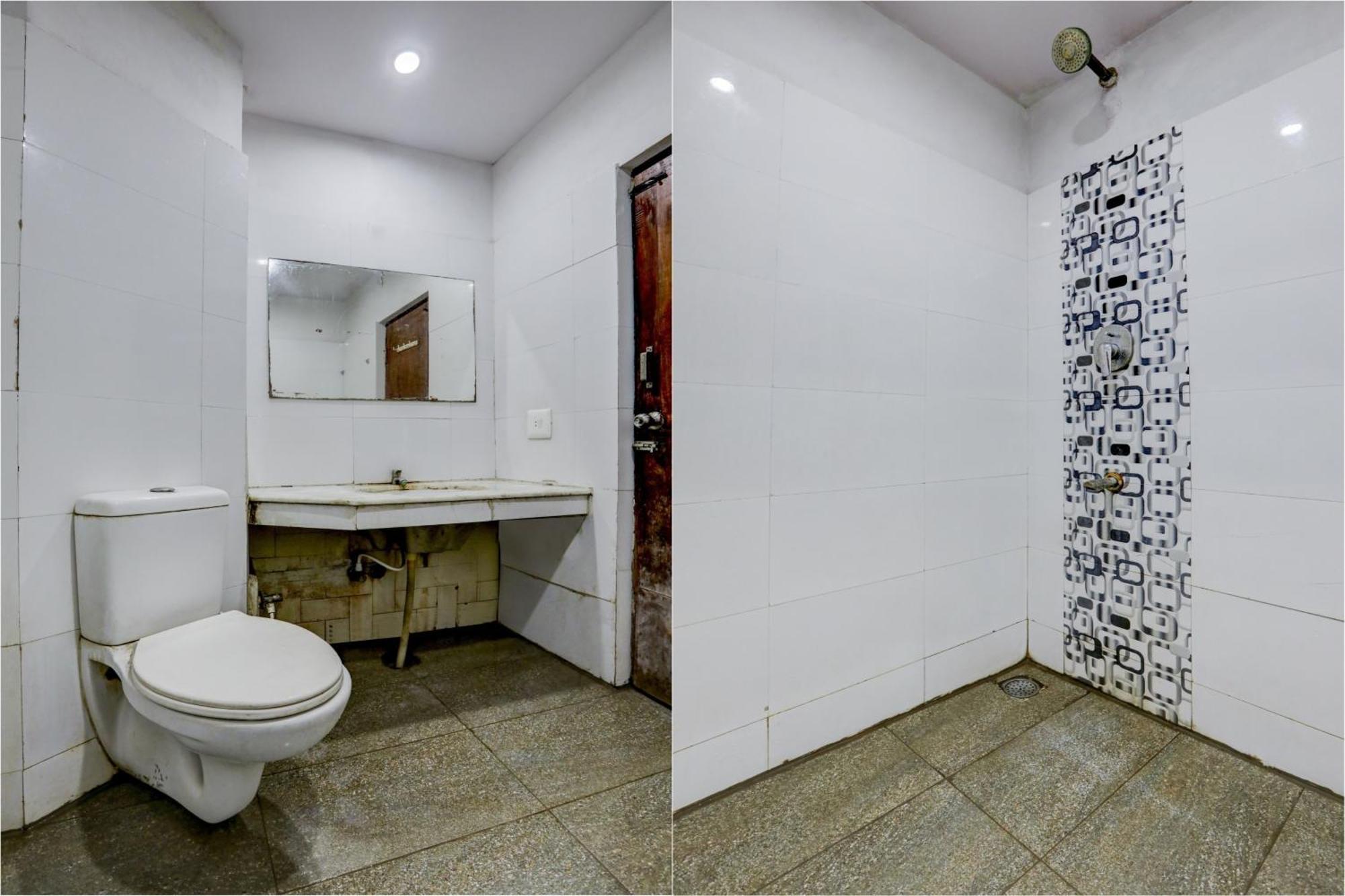 Hotel O Rajdhani Group Of Hotels Mysore Bagian luar foto