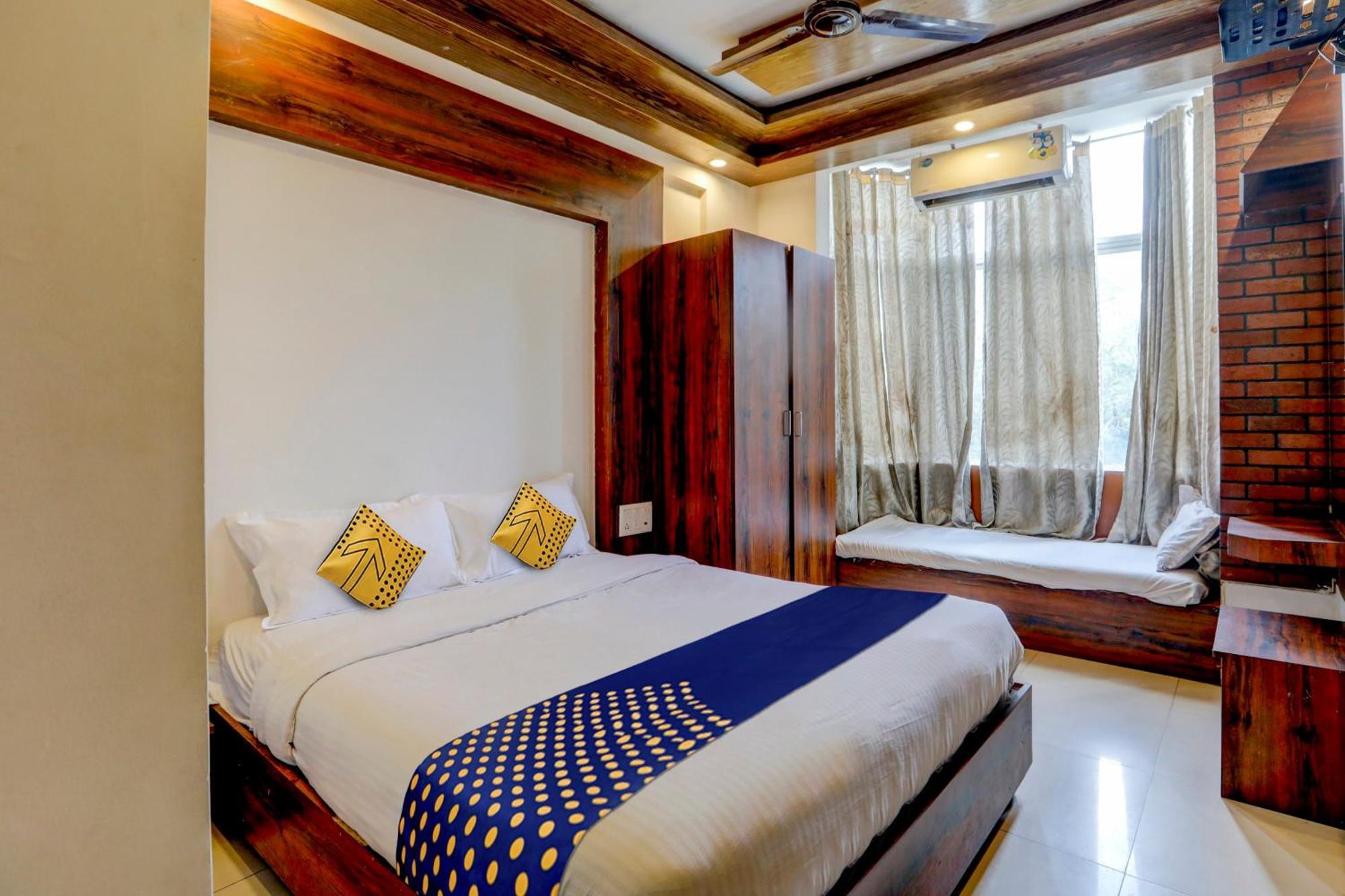 Hotel O Rajdhani Group Of Hotels Mysore Bagian luar foto
