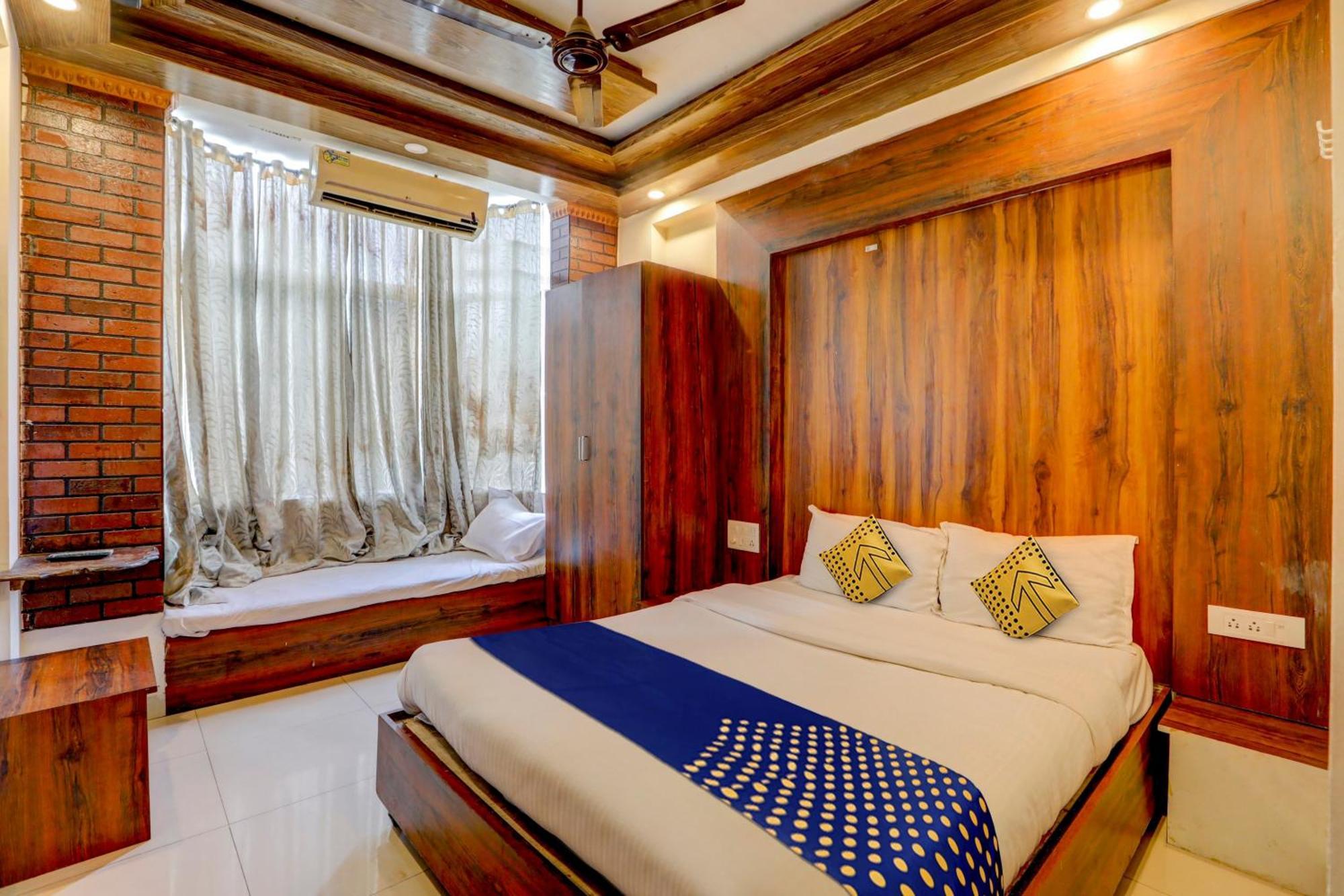 Hotel O Rajdhani Group Of Hotels Mysore Bagian luar foto